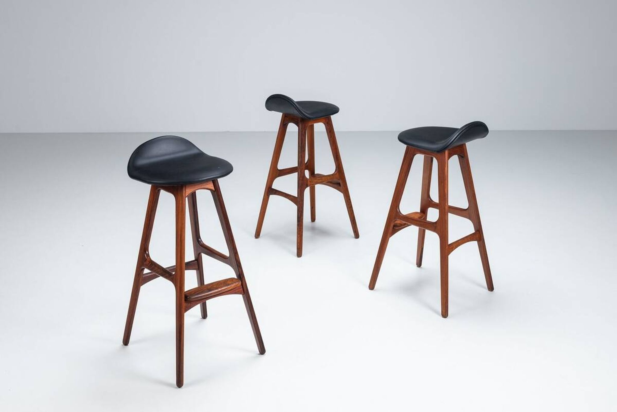 Erik Buch set of three “OD61” bar stools in rosewood Oddense Denmark 1965