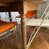 Vintage 50s round table