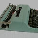 Typewriter Olivetti Lettera 32