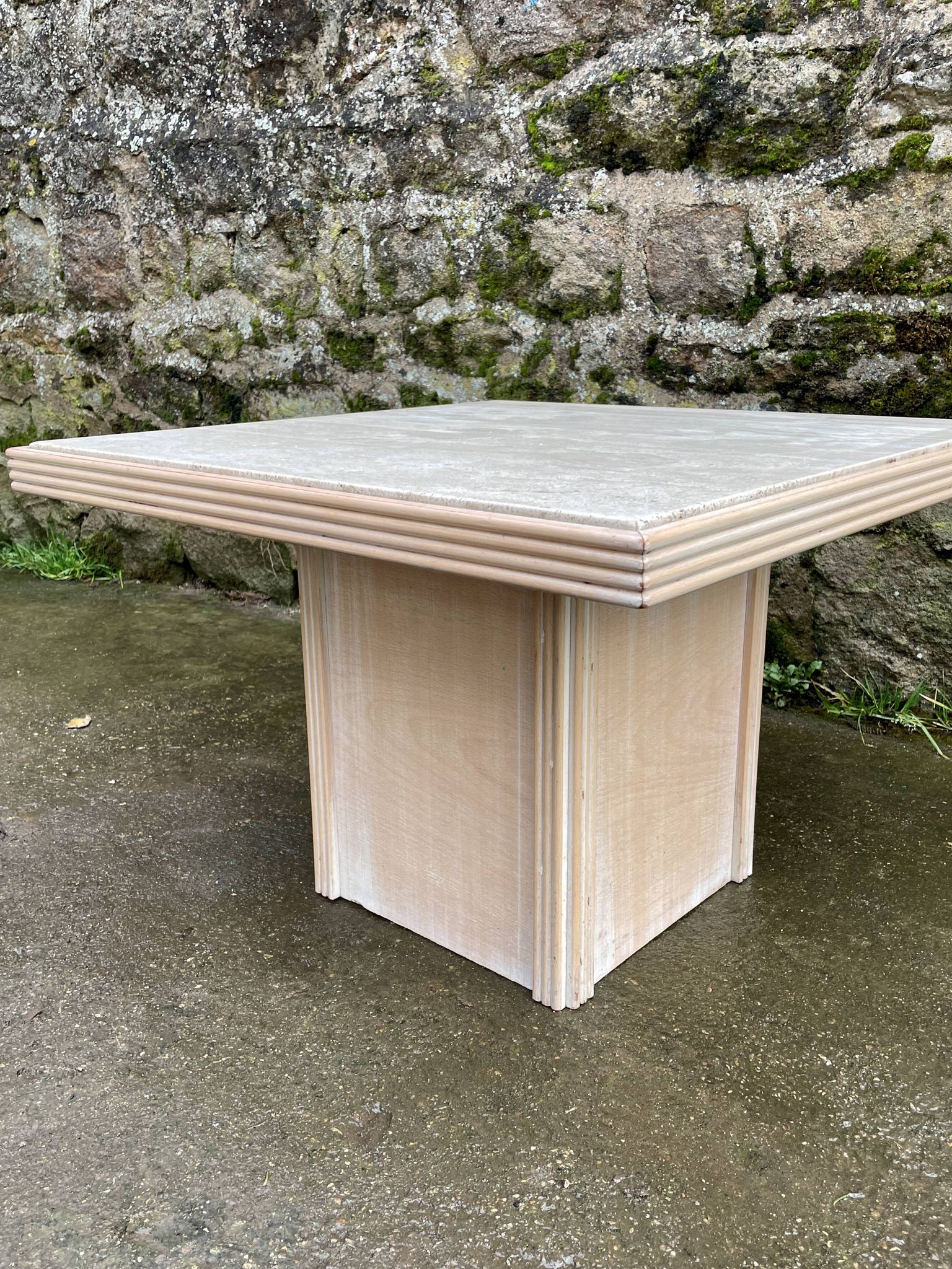 Table basse en travertin Roche Bobois 1980