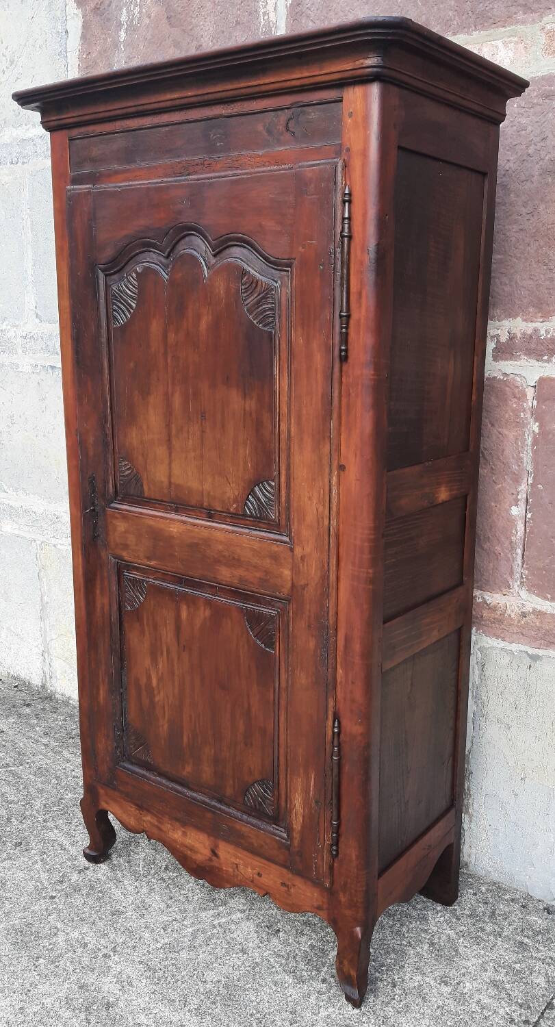 19th century hosiery maker