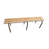 Bench of schoolchildren