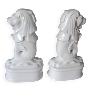 Paire de Merlions en - blanche
