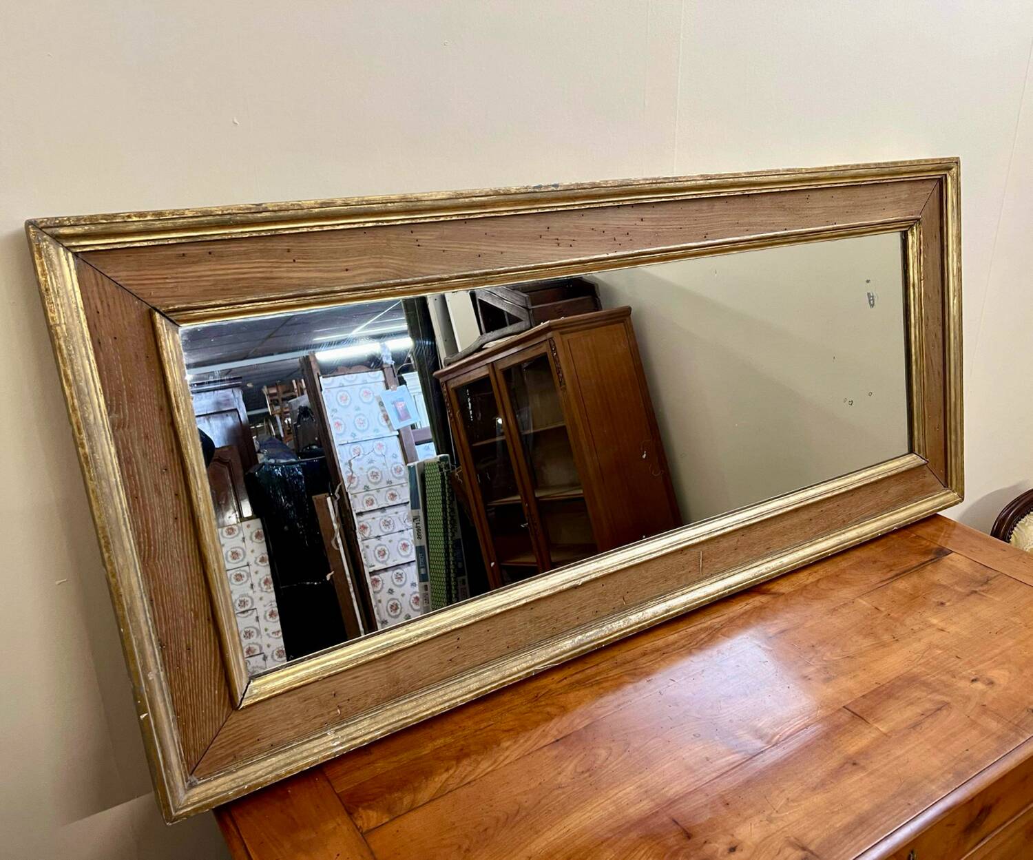 Rectangular mirror in natural wood and gilded wood