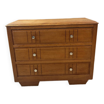 Oak chest of drawers