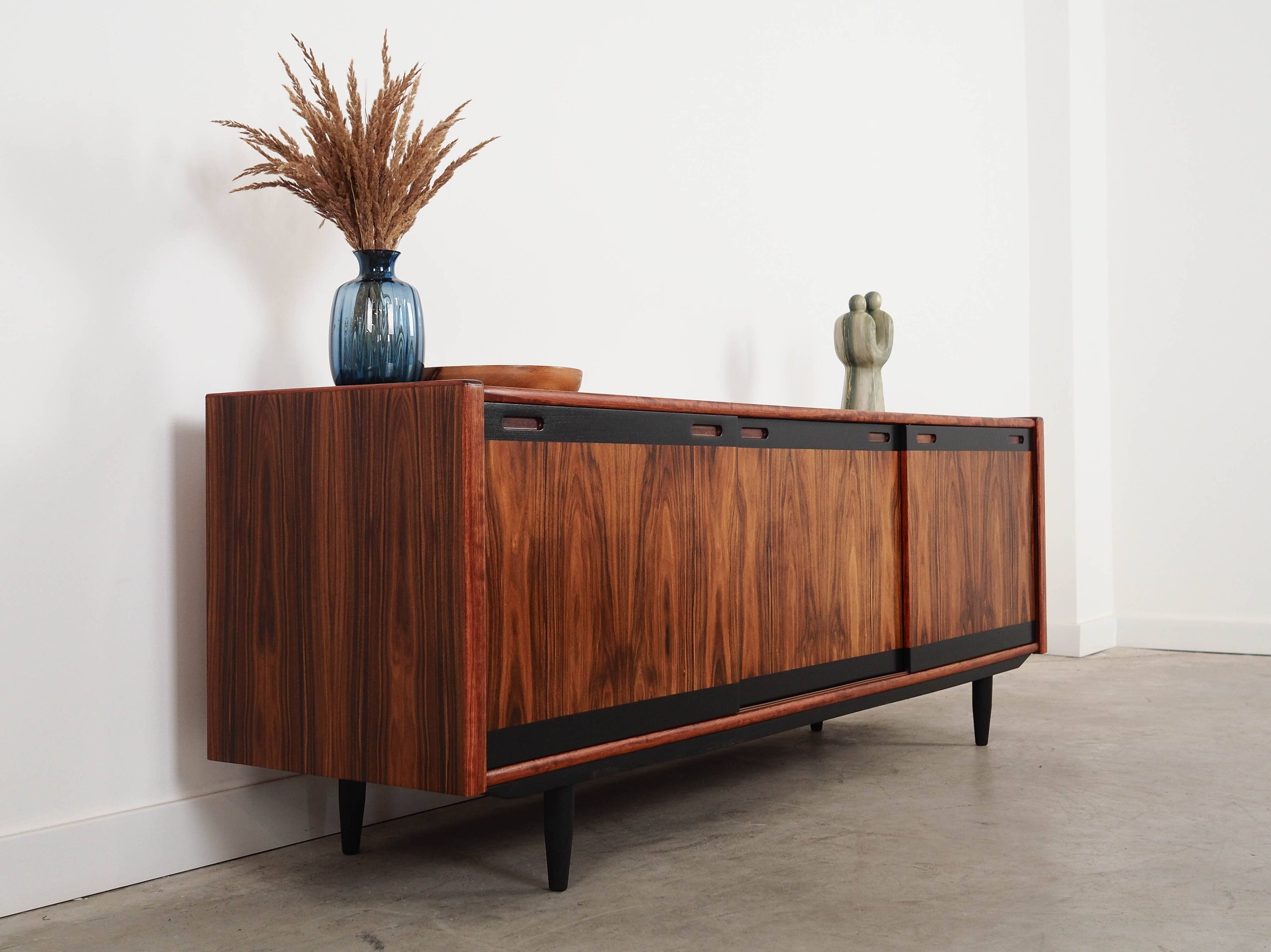 Buffet en palissandre, design danois, années 1970, fabriqué par Skovby Møbelfabrik.