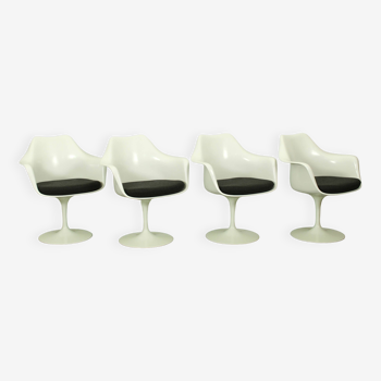 Ensemble de 4 chaises tulipes Eero Saarinen Knoll, édition limitée 50 ans