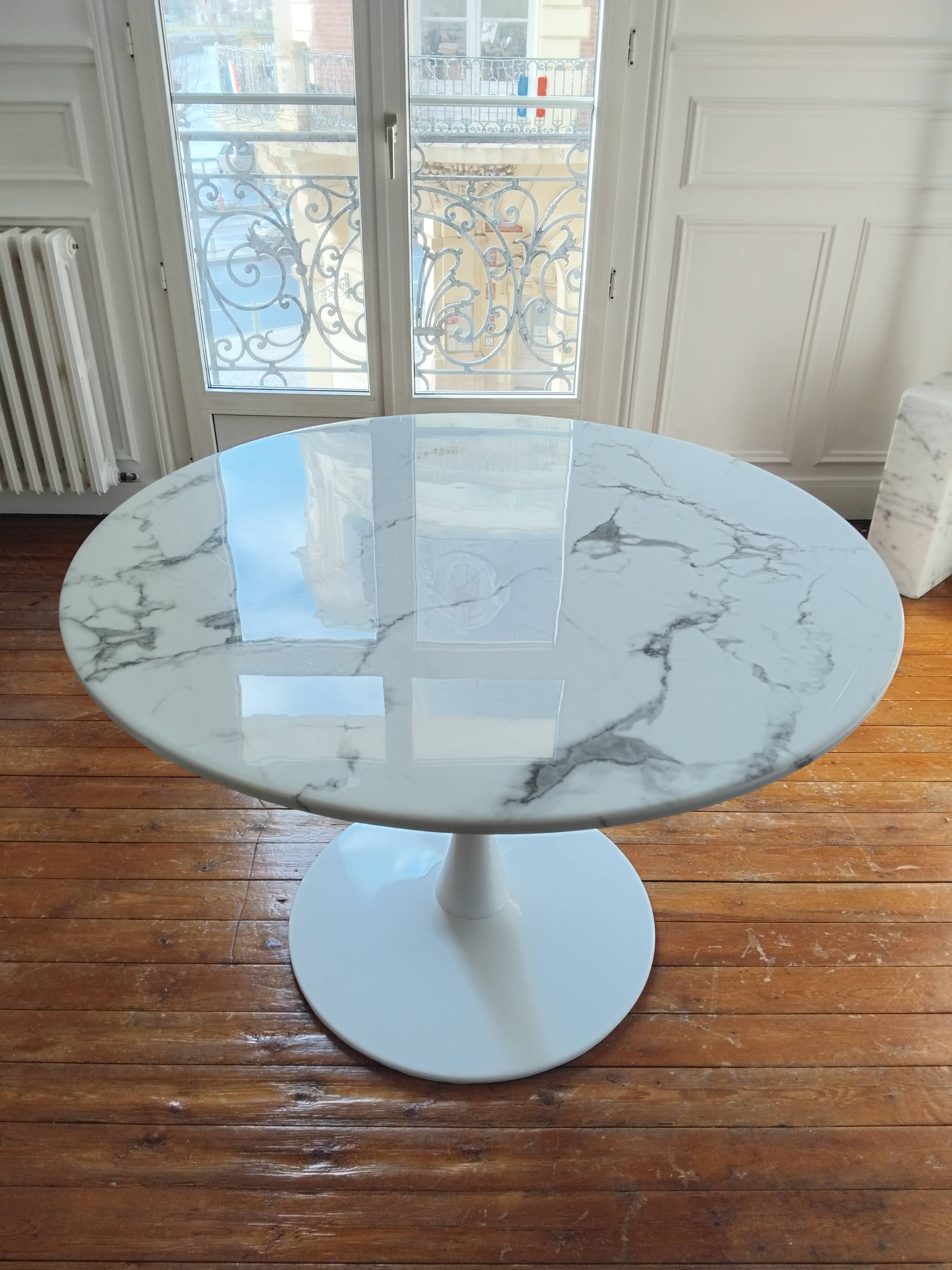 Veneto table 110cm white kare design