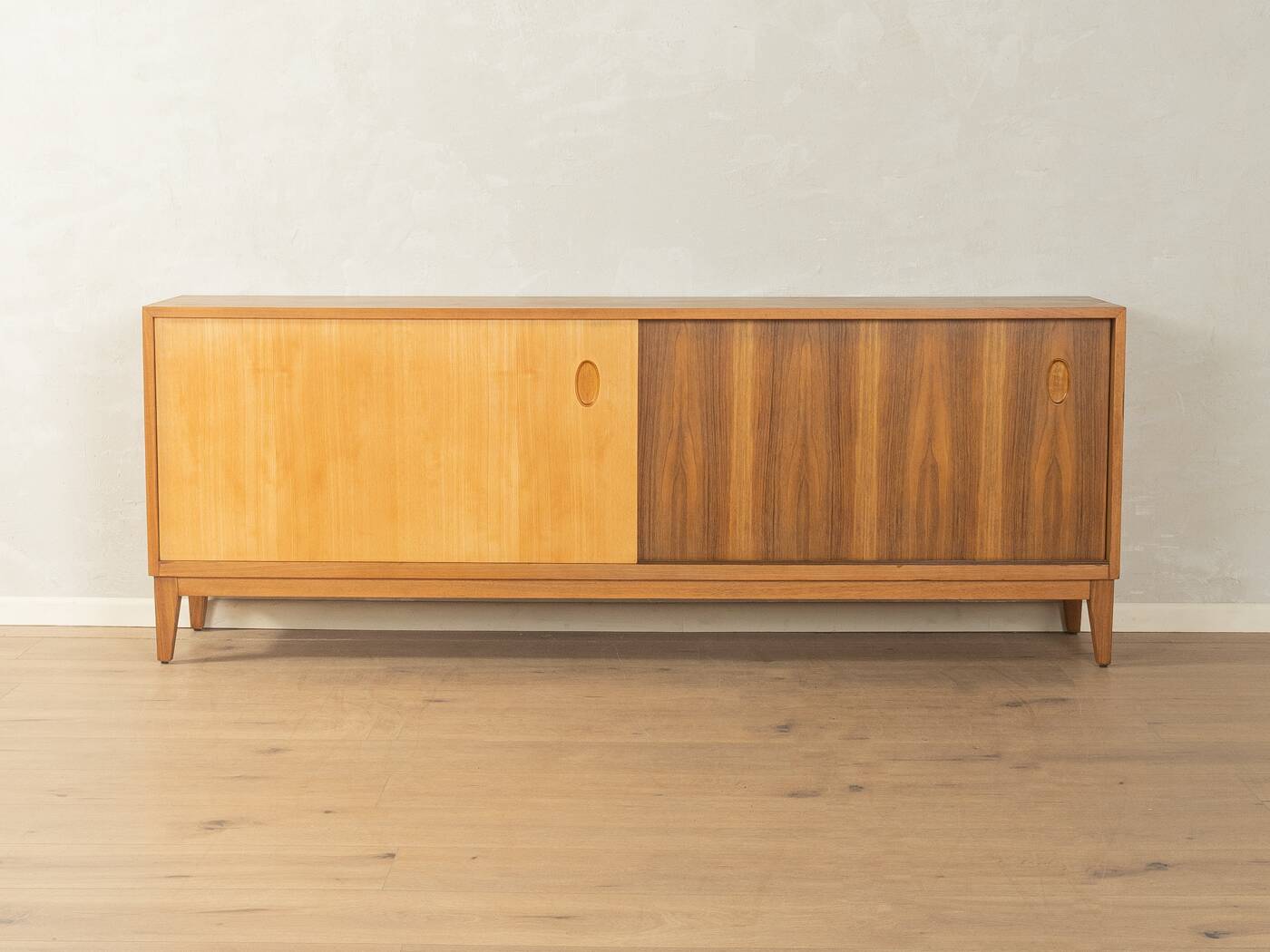 Classic sideboard Type 9F from the 1950s by WK Möbel, "Architekt-Satink" series