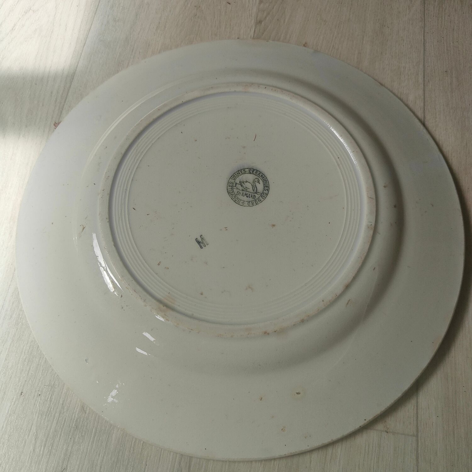 Set of 2 plates in iron earth Saint Amand