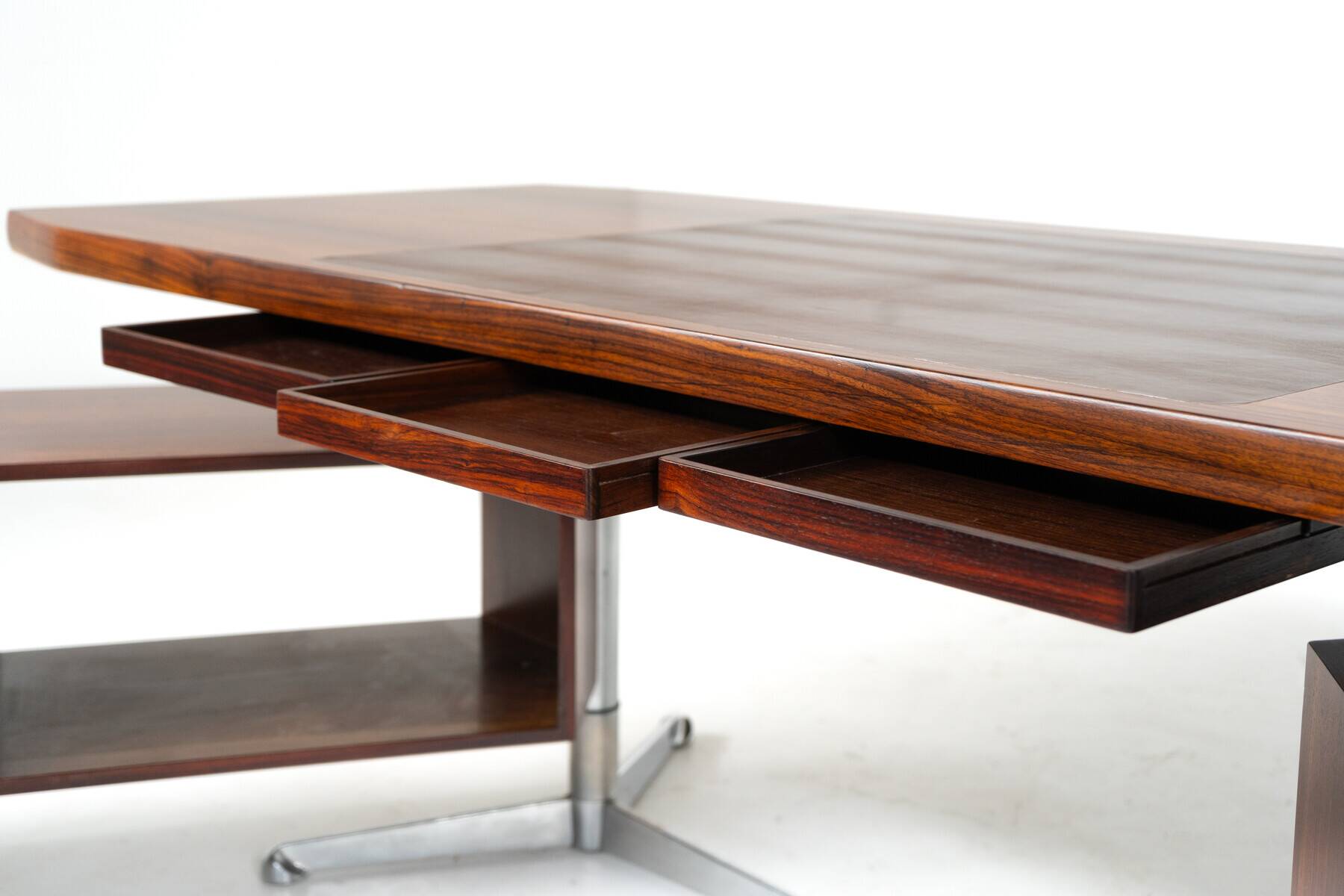 Executive Desk by Osvaldo Borsani for Tecno, Italy, 1960s