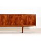 Buffet McIntosh en noyer, collection Dunfermline