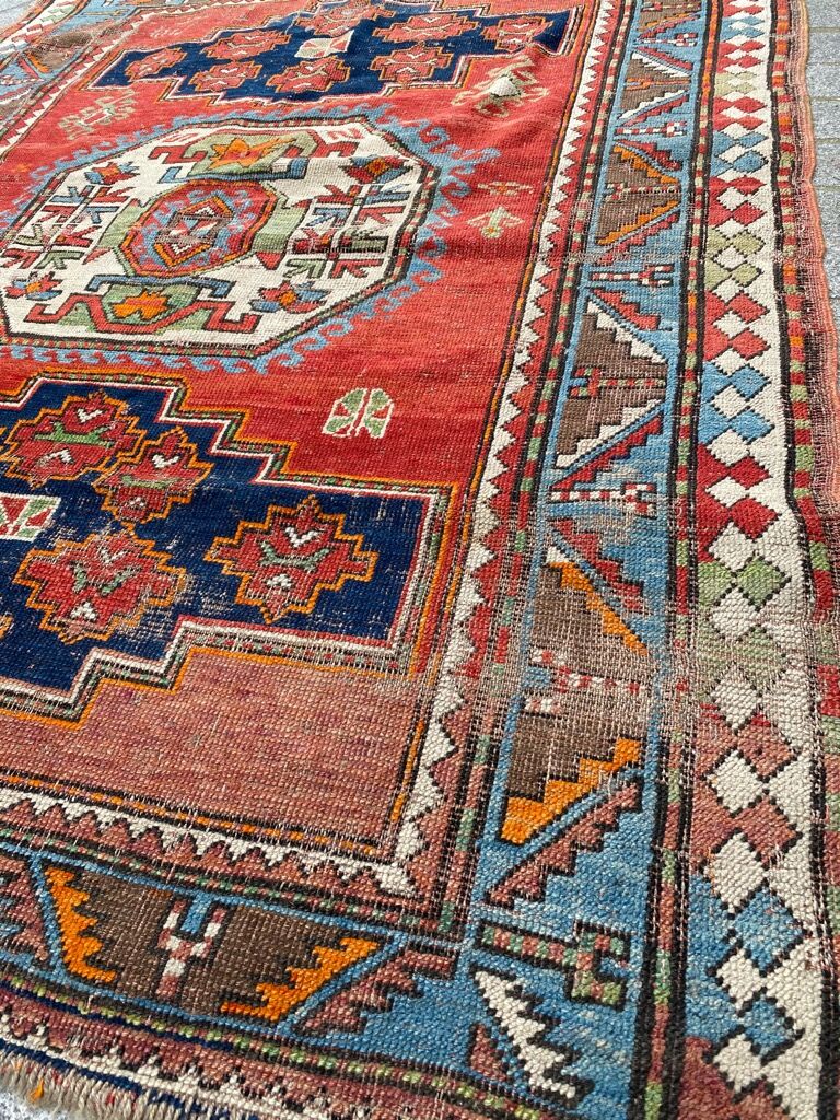 Kazak ancient Caucasian carpet 152x195 cm
