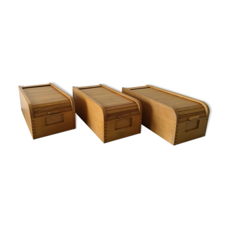 Wooden curtain boxes