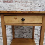 Table d’appoint avec tiroir