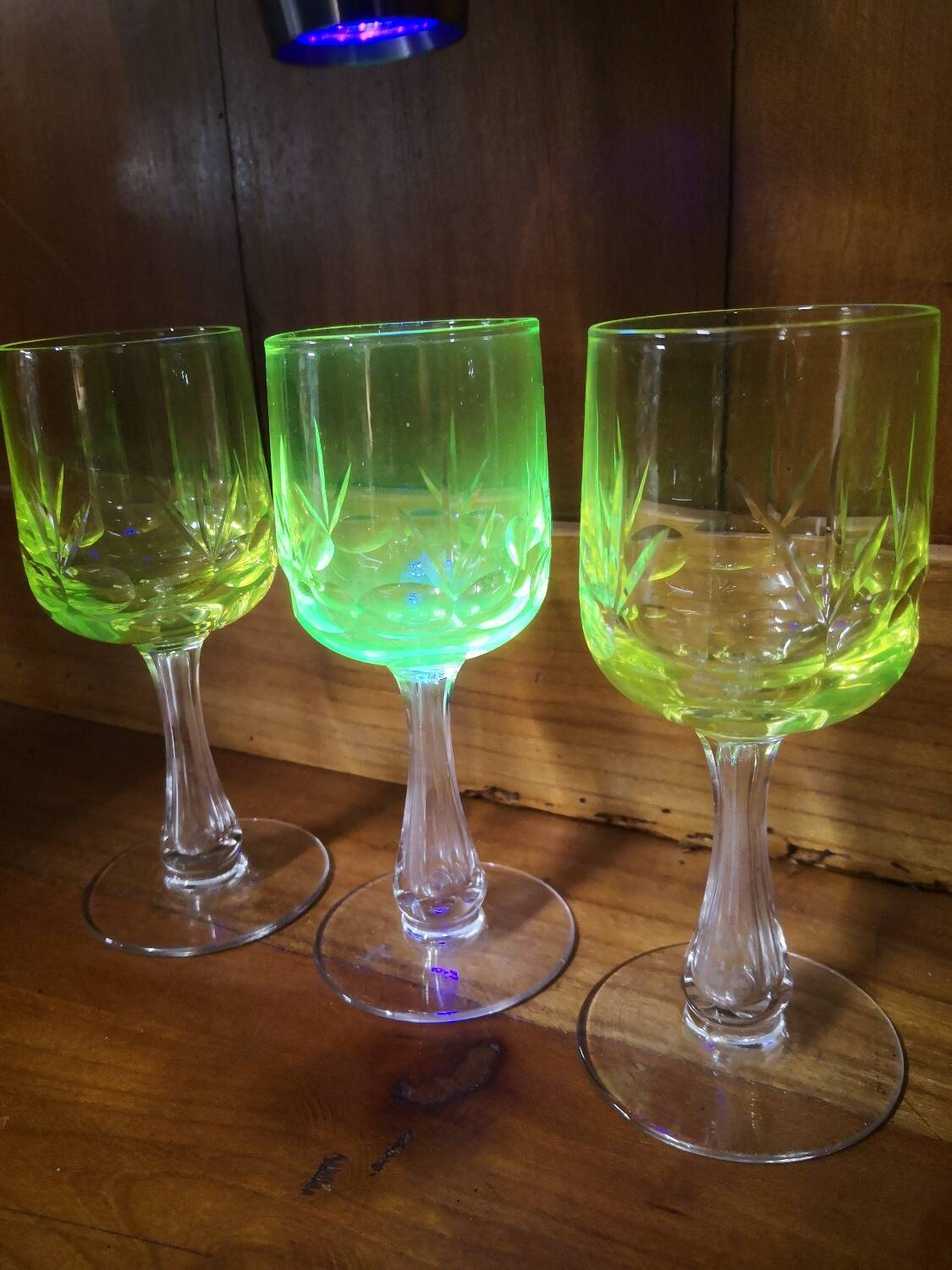 Set of 3 uraline glasses