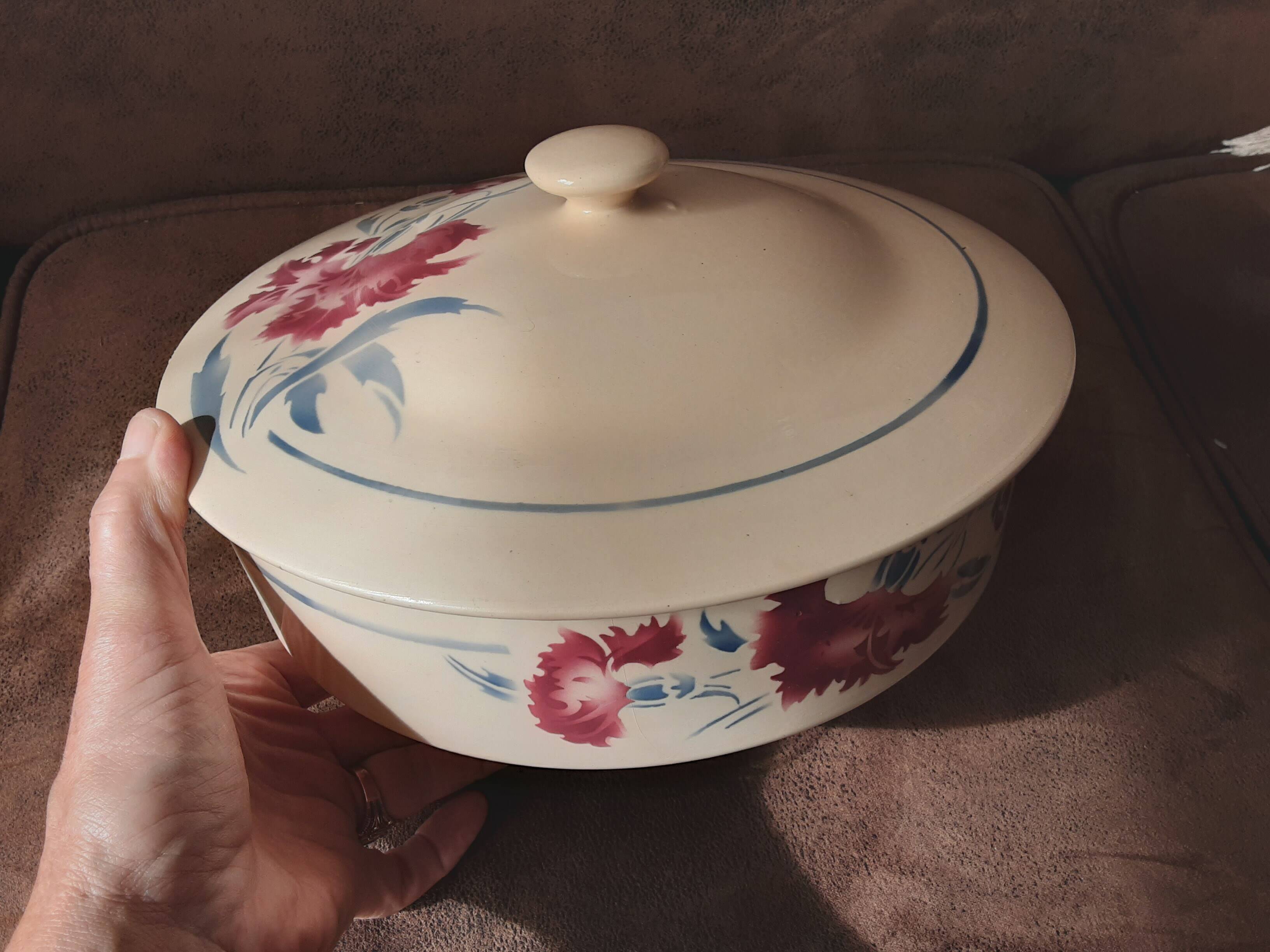 K&G Luneville Soup Tureen