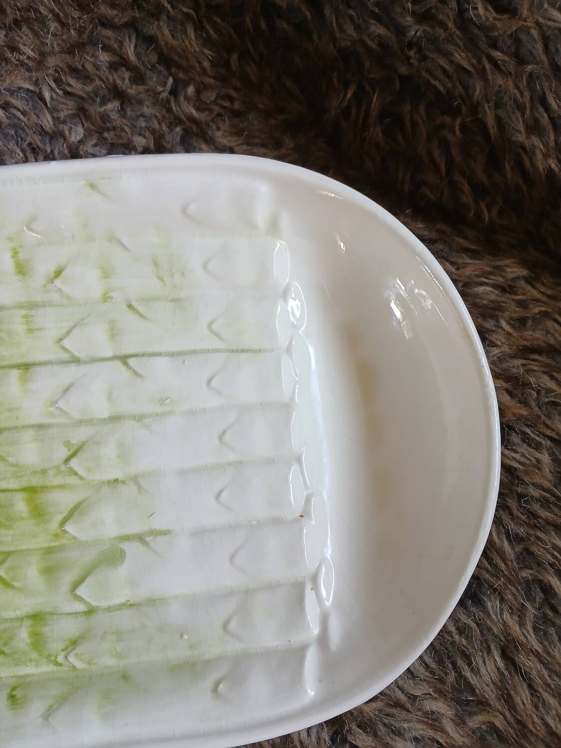 Small dish with asparagus
