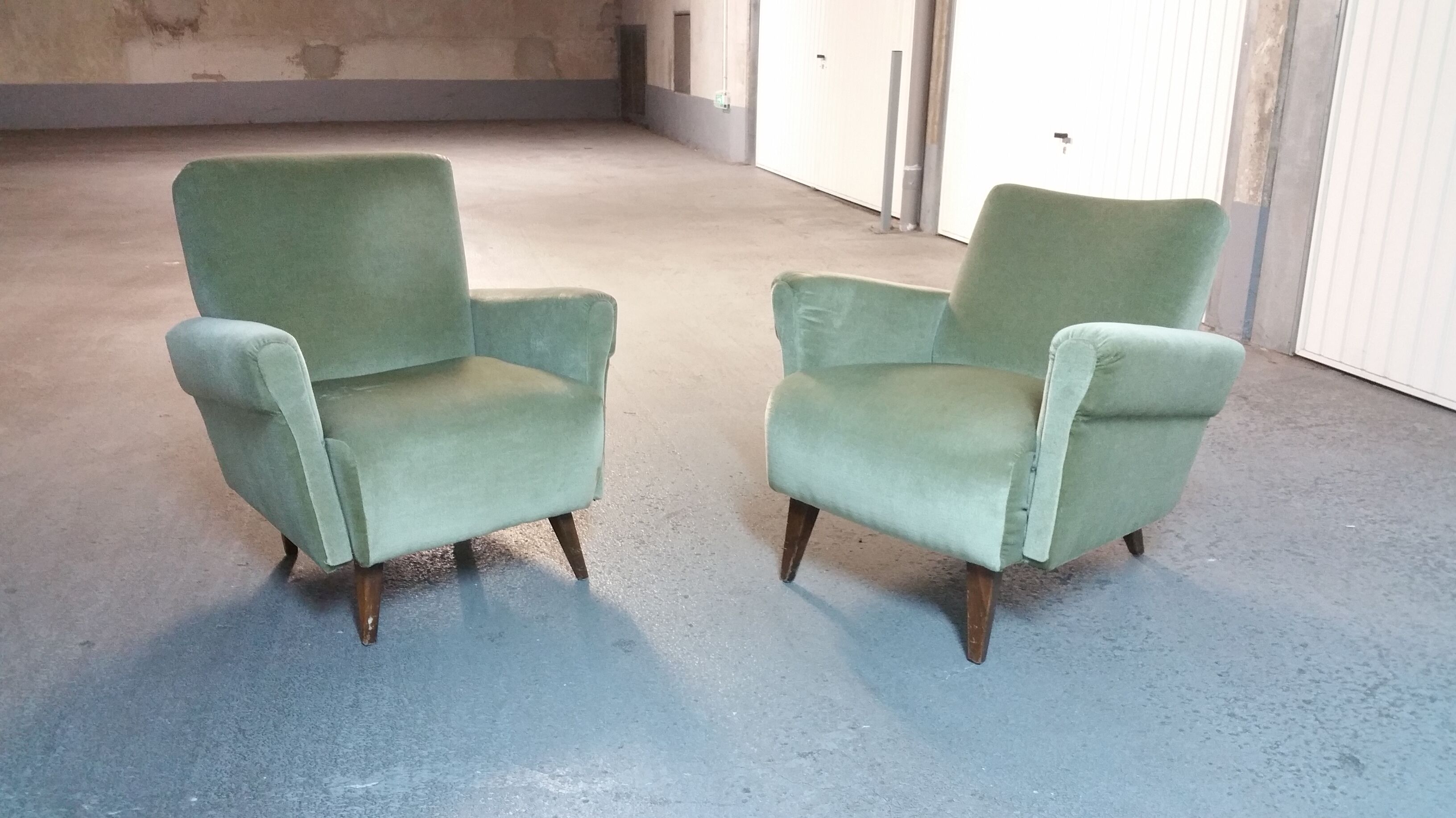 Fauteuil club années 50 60 déjà restauré