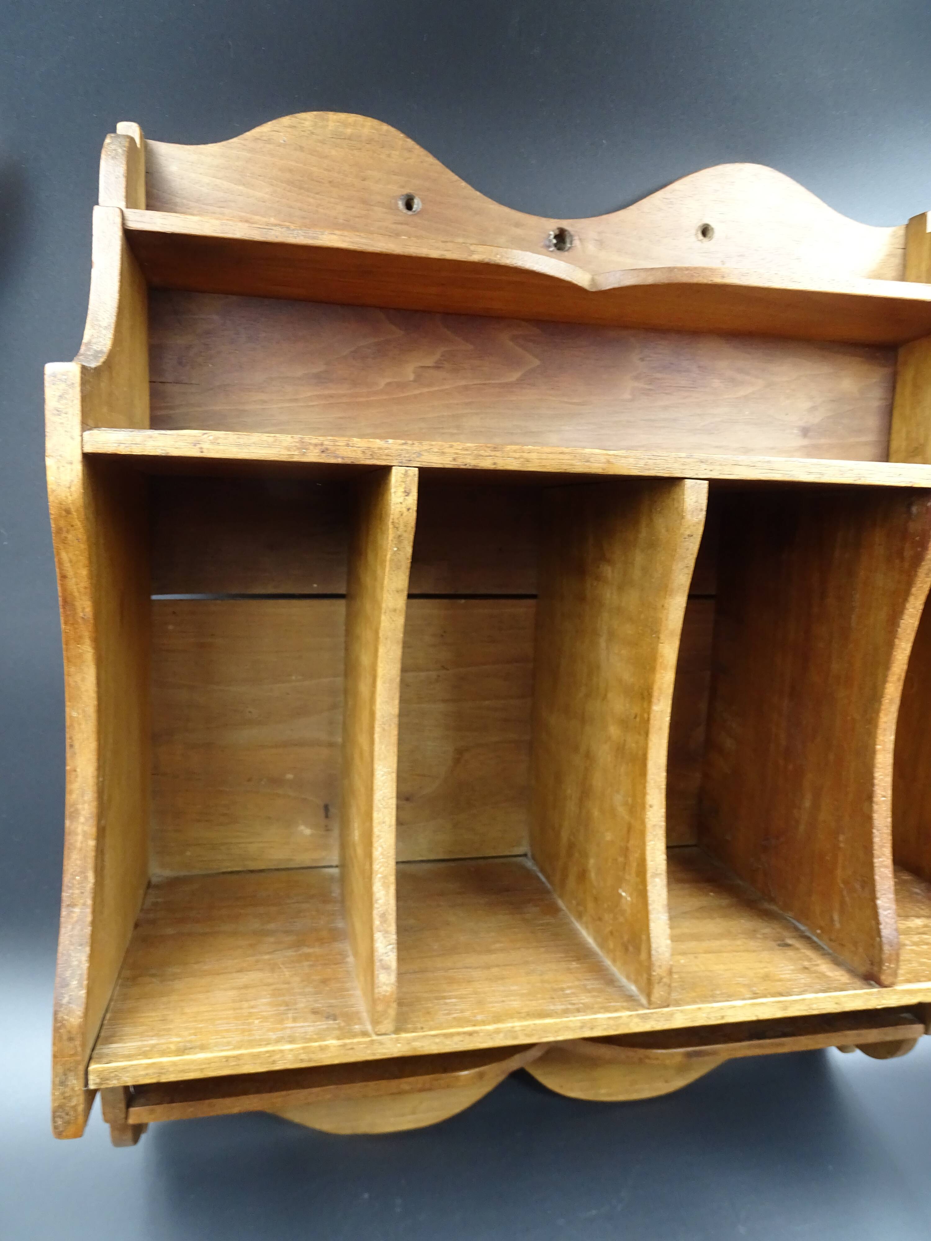 Walnut wall shelf, circa 1920/1930