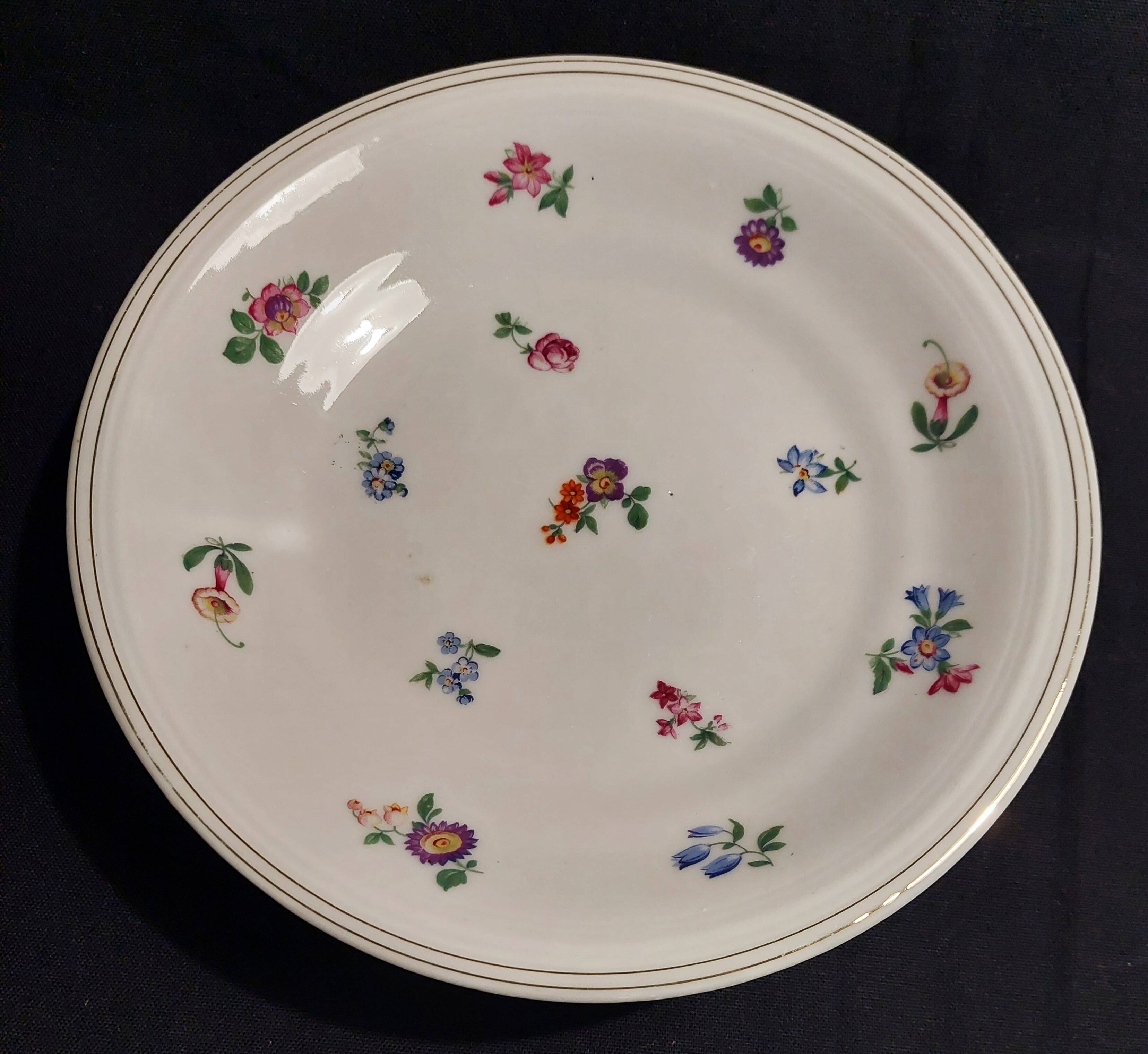 Mid-20th century porcelain soup plate with heel, brand to be identified