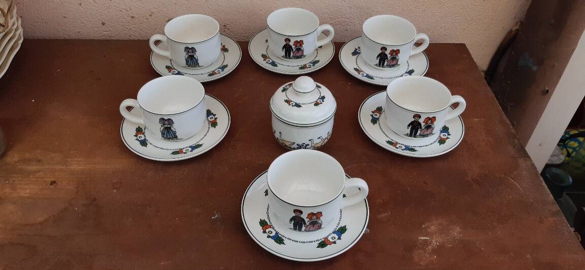 Coffee service Villeroy & Boch model "Hansi d’Alsace"