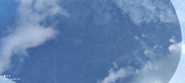 Table basse forme haricot des années 1970