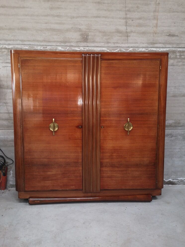 Armoire en palissandre des Indes art déco 1940