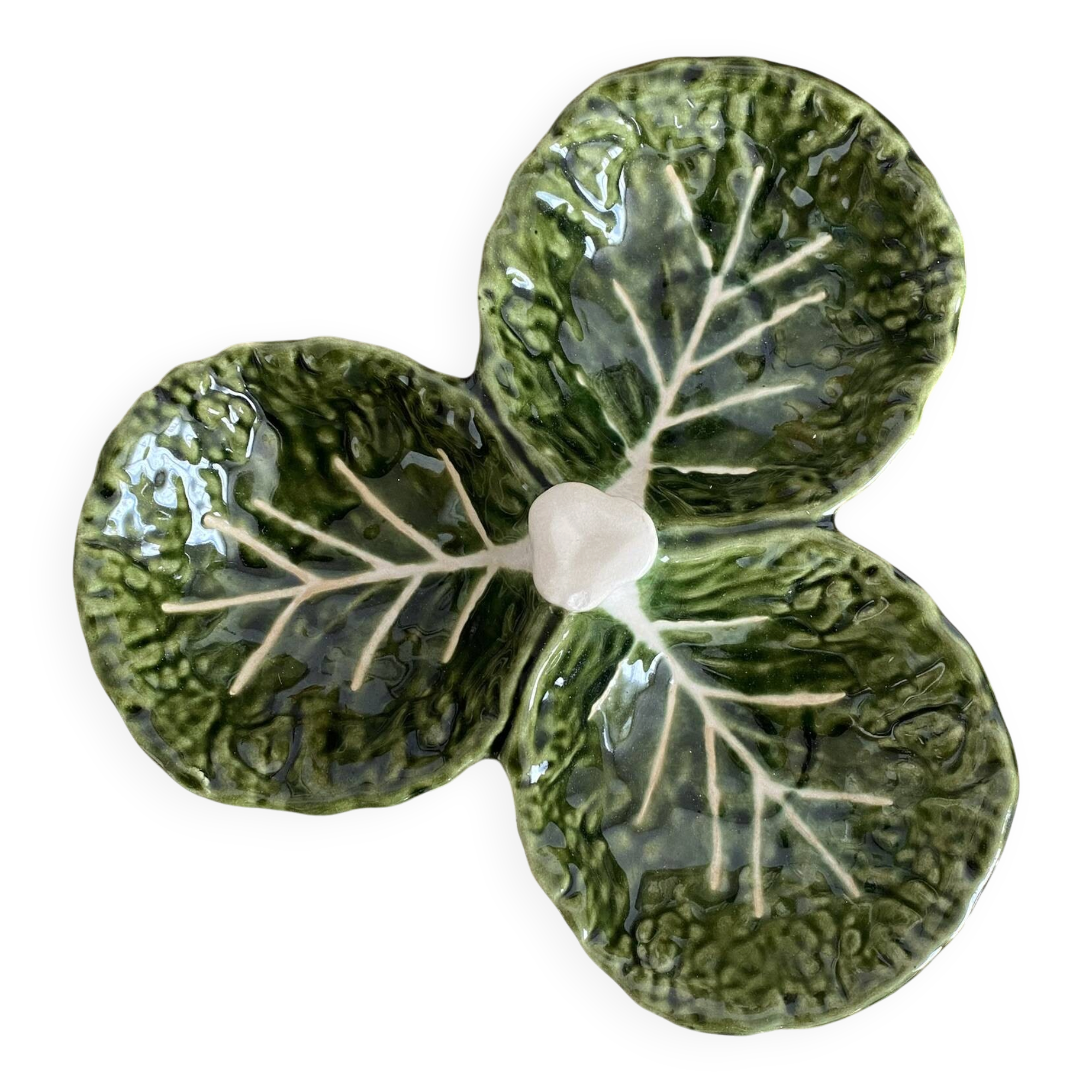 Plat serviteur en barbotine feuilles de chou