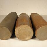 Lot de trois bouteilles anciennes en gres normand
