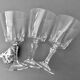 Set de 12 verres à vin cristal taillé
