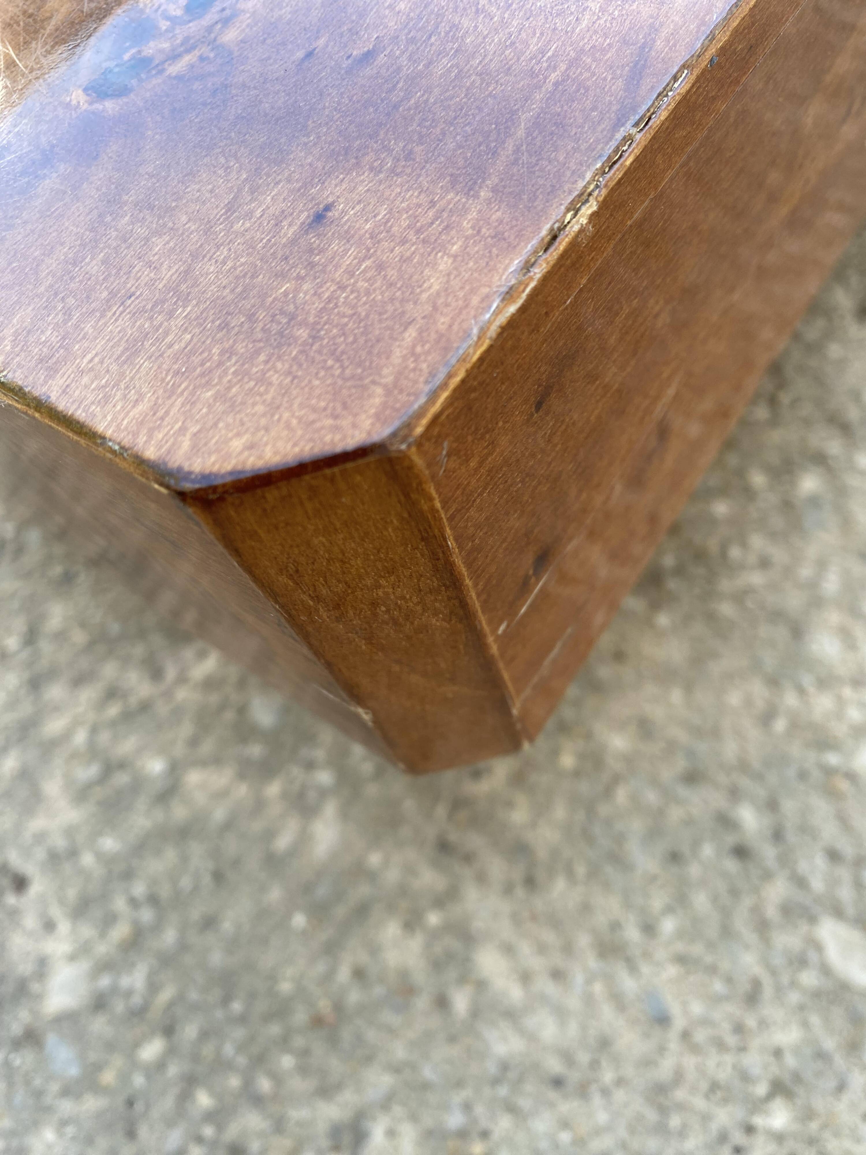 Table basse en loupe d’orme Roche et Bobois vintage 70s