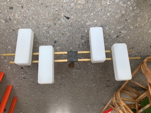 Hanging year 60 metal opaline