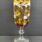 Vase in the shape of glass on shower stand, glazed painted glass 22.5 cm