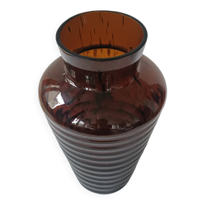 Vase conique en verre
