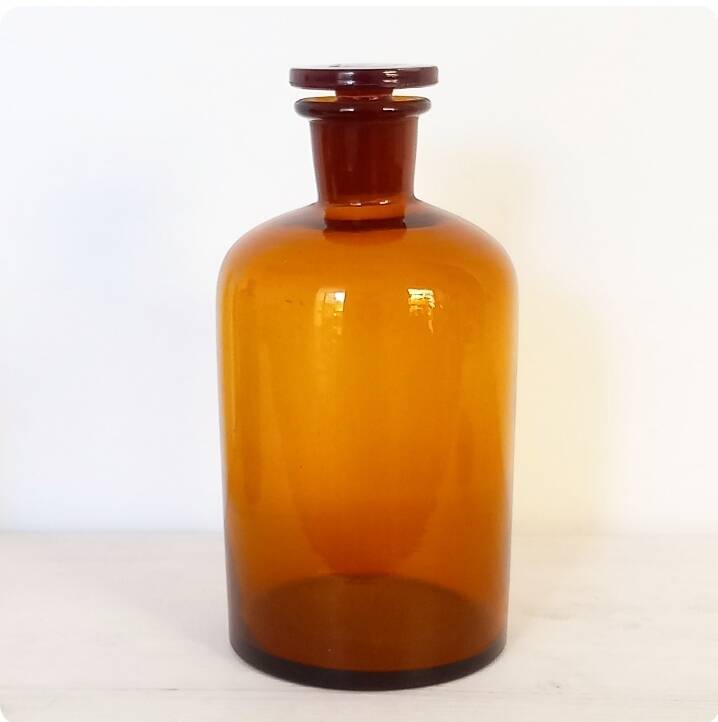 Lot de 3 flacons de pharmacie anciens