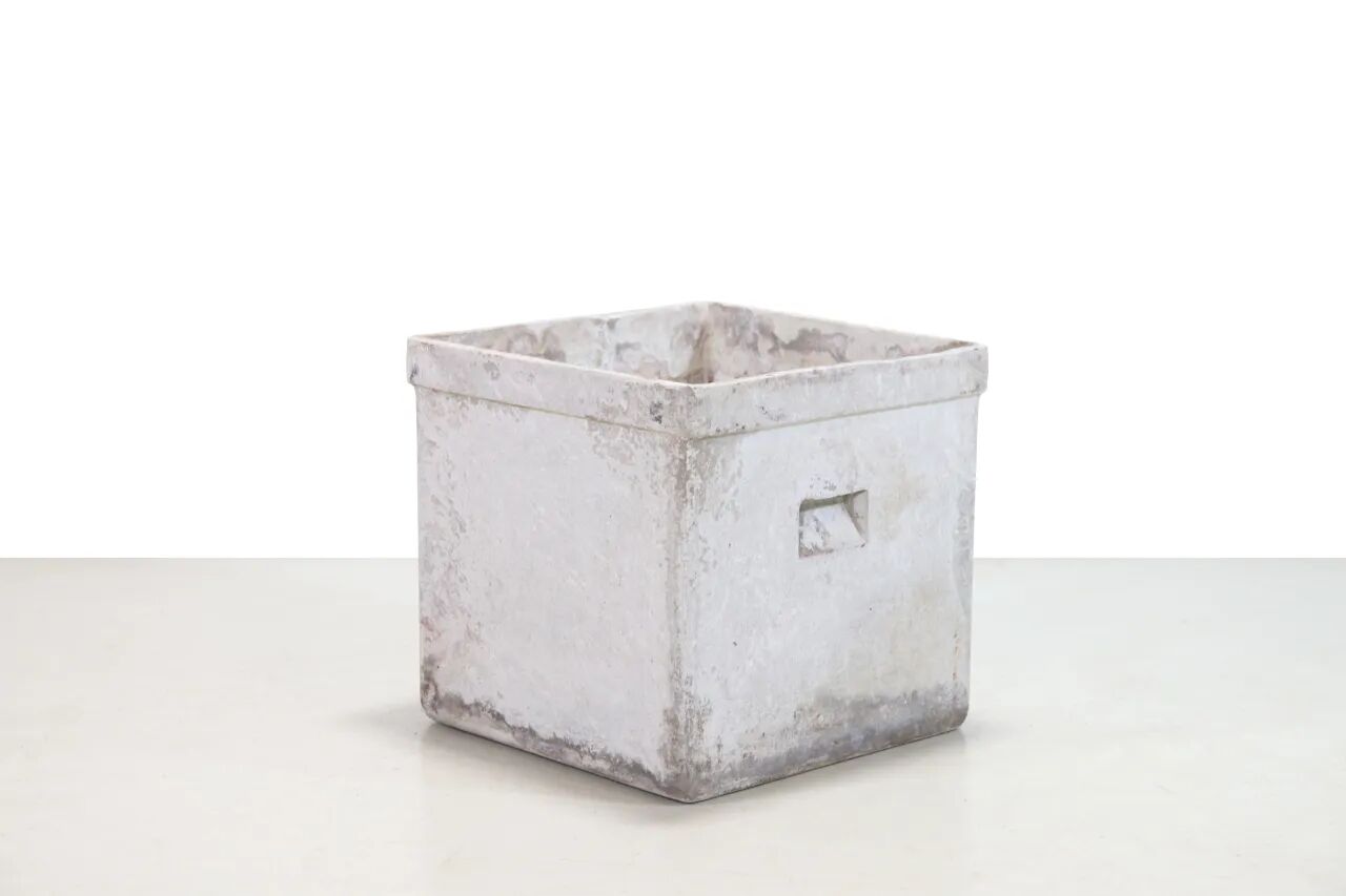 Square Willy Guhl planters for Eternit