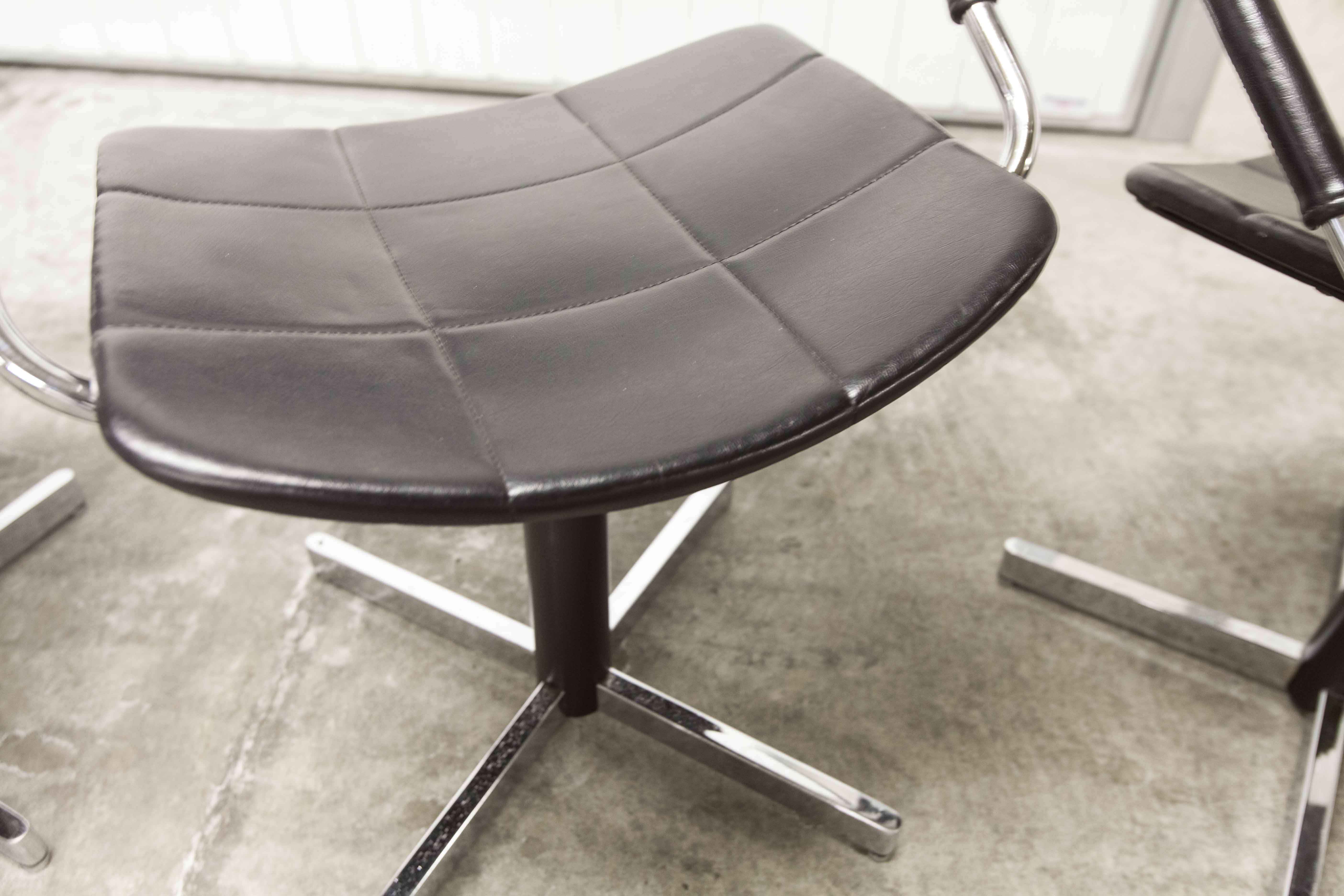 Set of 4 chairs armchairs Steiner model unesco 1962