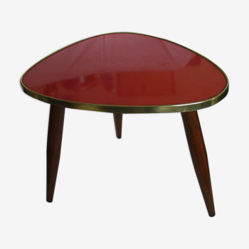 Porte-plante tripode en formica rouge