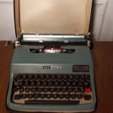 Olivetti Lettera 32 typewriter