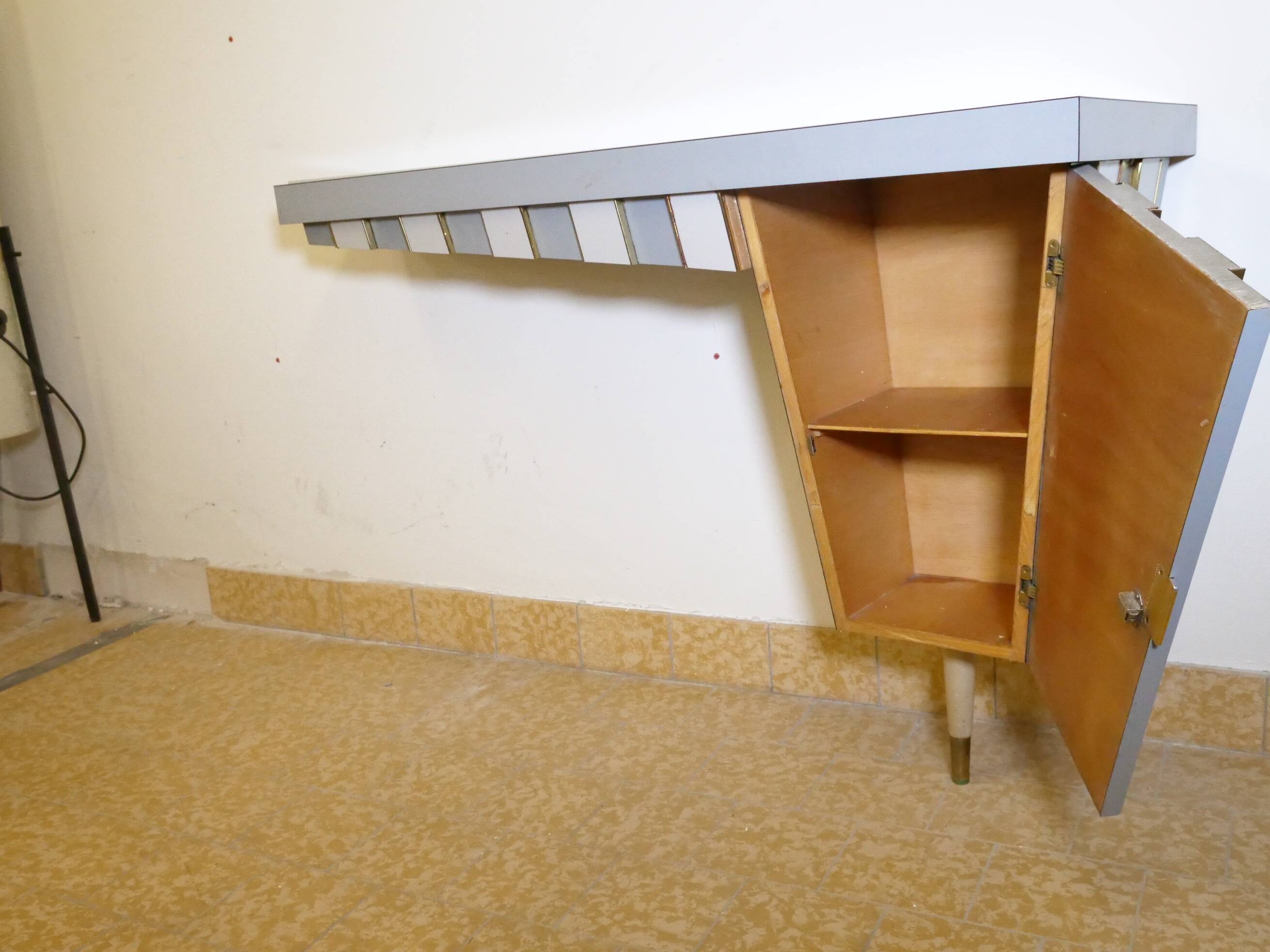 Vintage dressing table with gold trim and mirror, 1950s/1960s