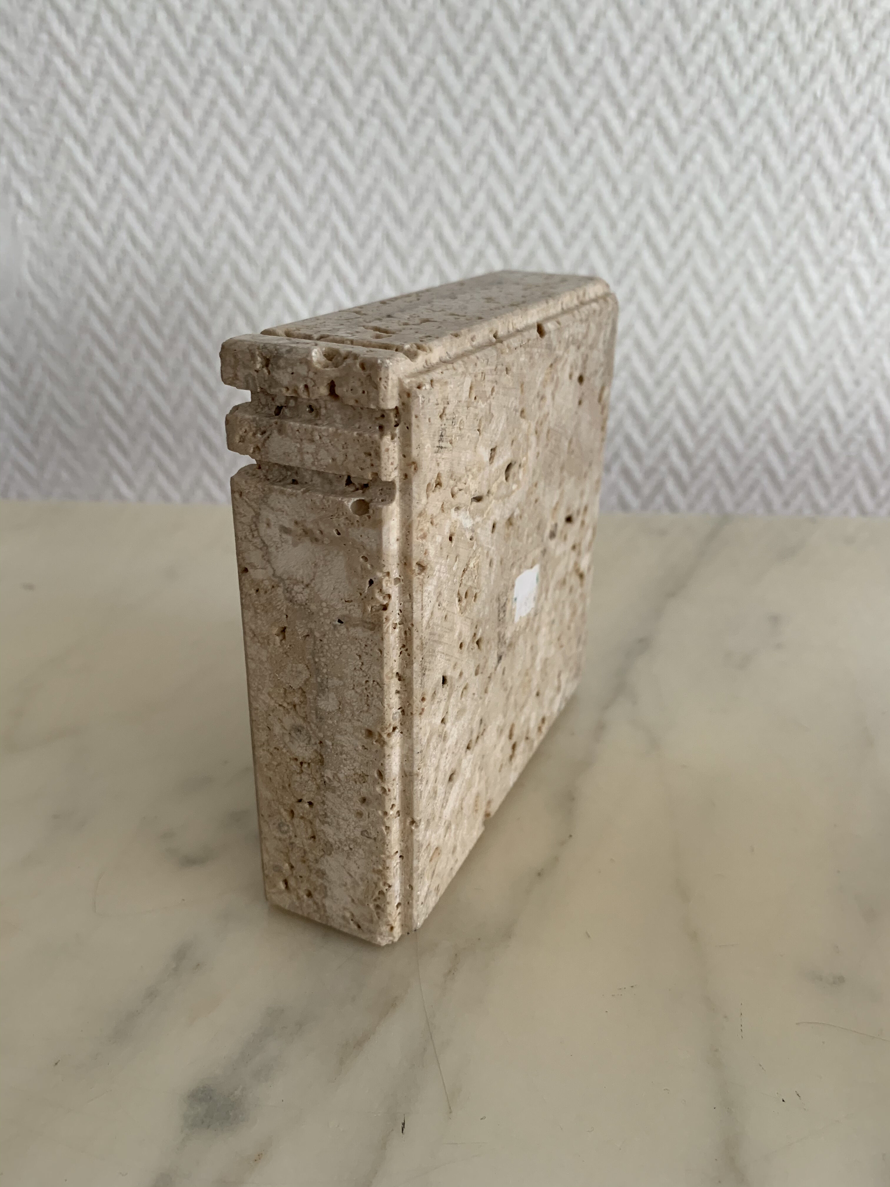 Square ashtray rough stone