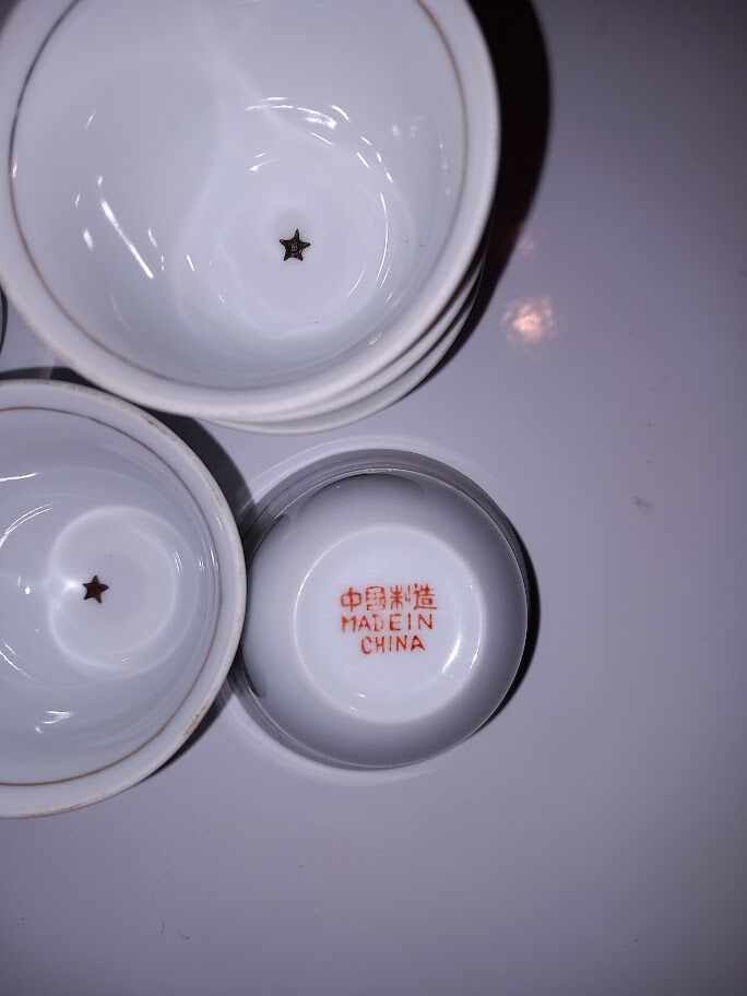 Lot of coffee cups