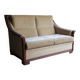 Canapé deux places Art déco en tissu beige avec cadre en bois orné brun foncé