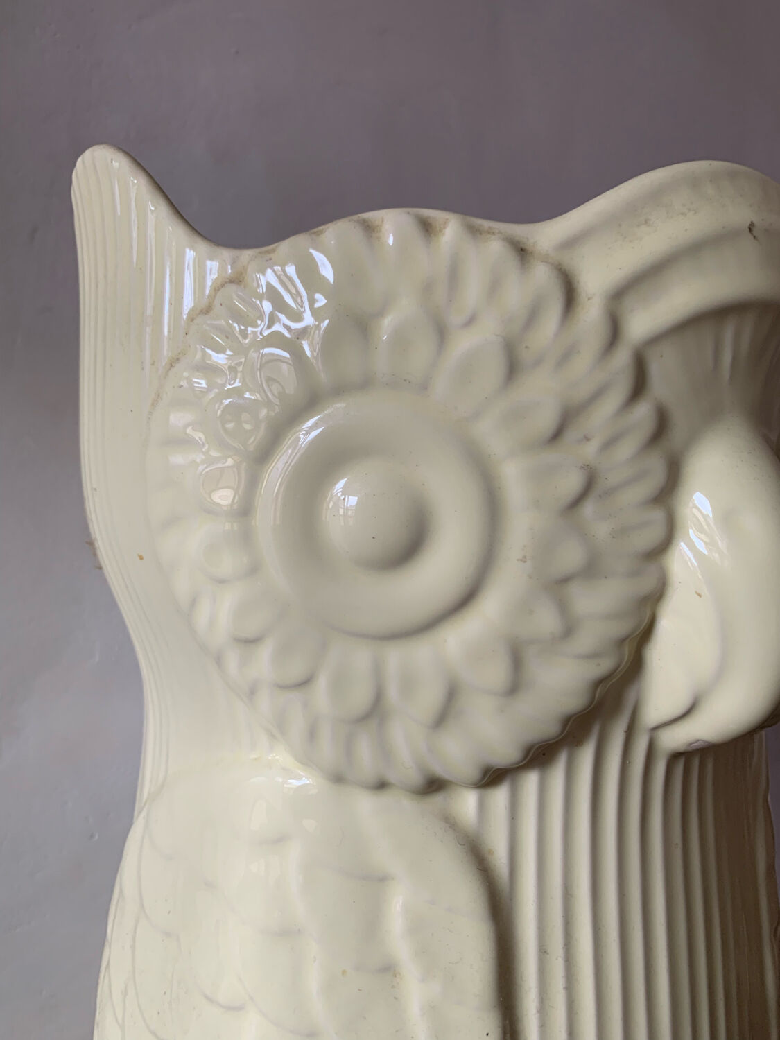 Umbrella door owl shape