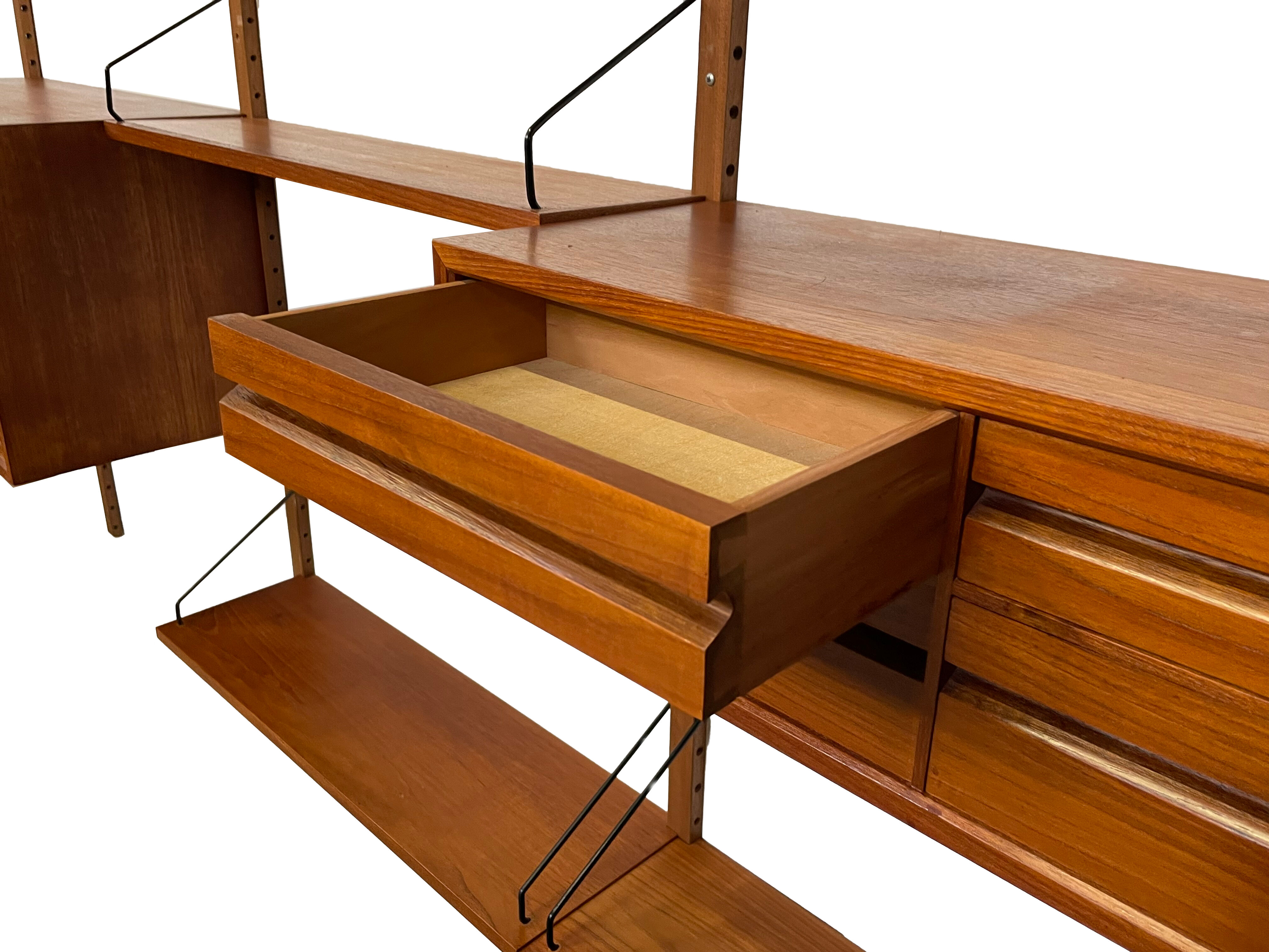 Vintage Poul Cadovius Royal System wall system wall unit