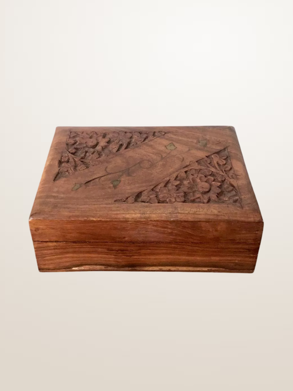 Boîte vide-poche népalaise en bois sculpté