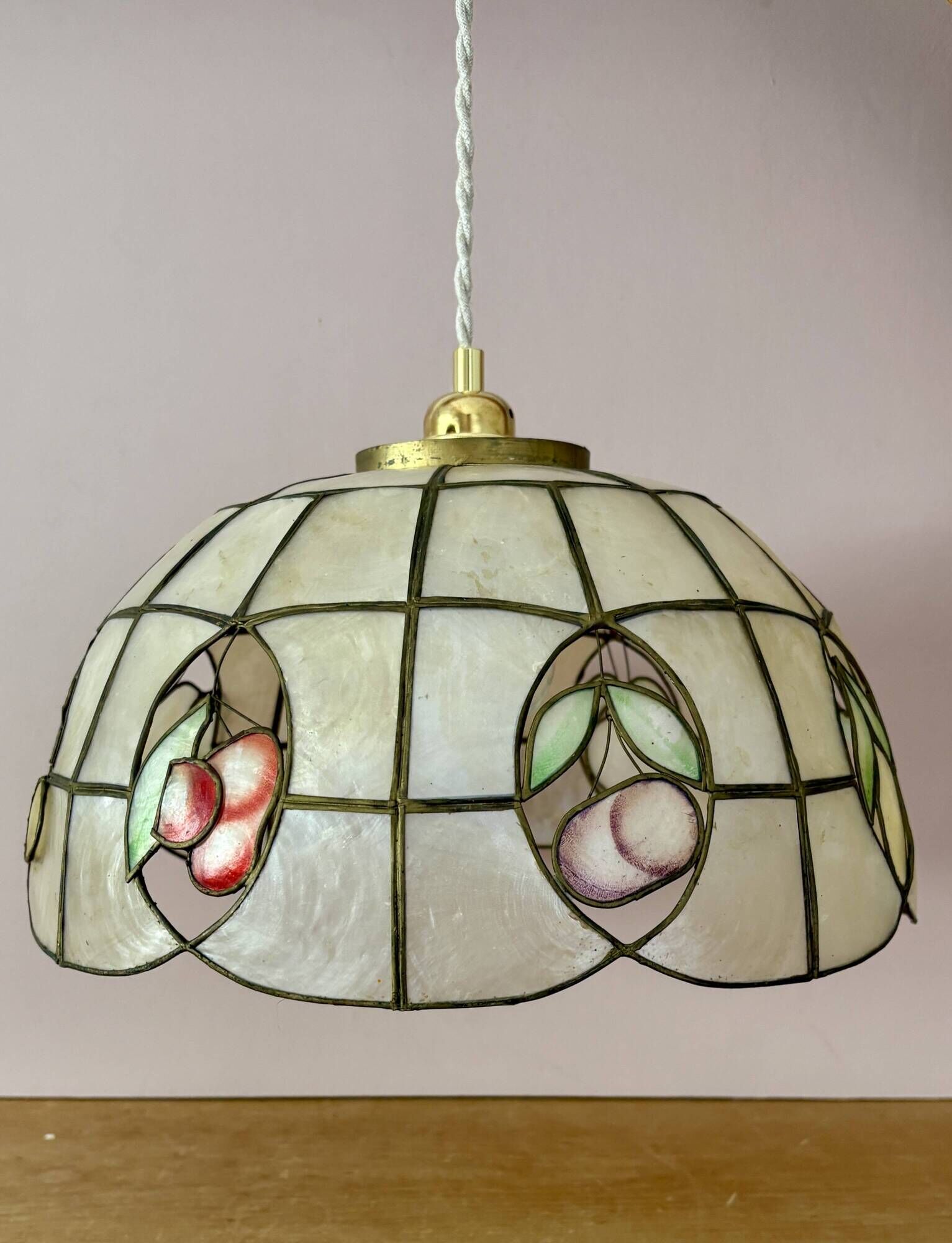 Vintage mother-of-pearl and brass lampshade pendant light with fruit decorations (2)