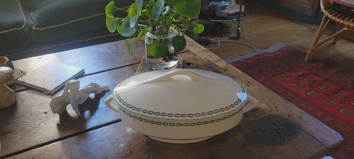 Sarreguemines iron earth soup tureen