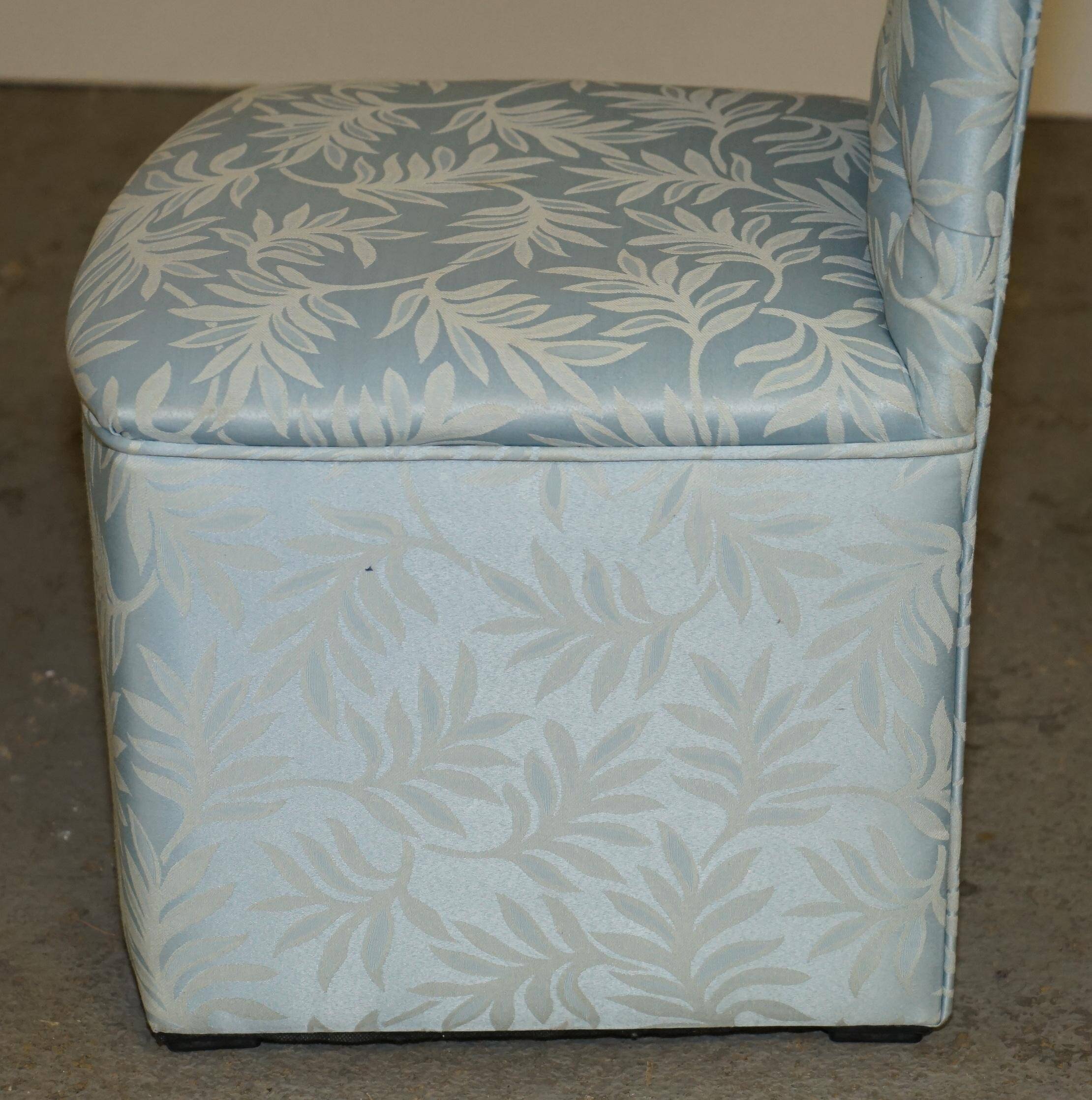 Chaise en soie style Art Deco